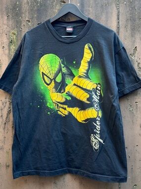 Marvel Spiderman black cotton t-shirt Size L mad engine vintage